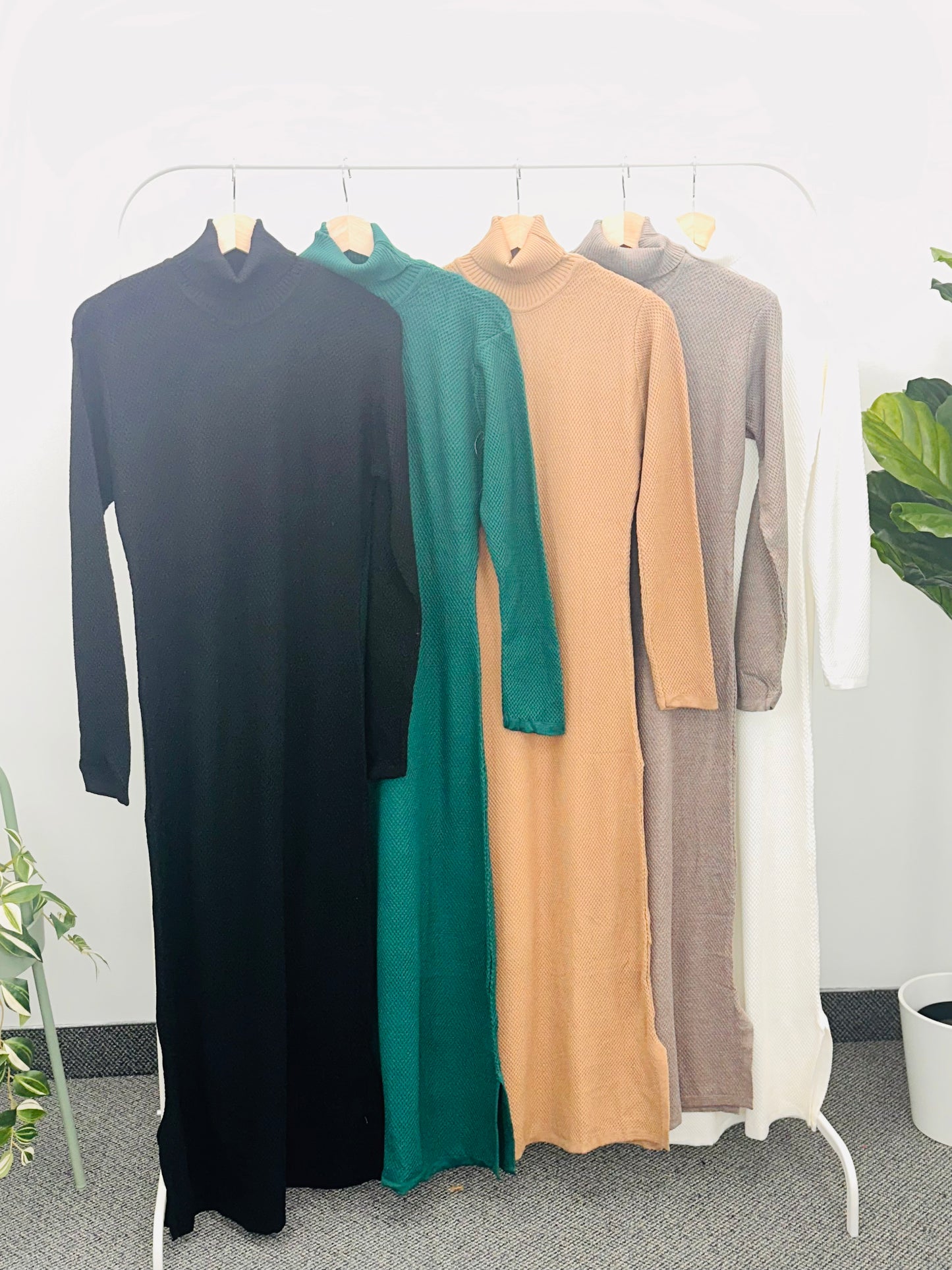 Long dress agena high collar (osh elnml)