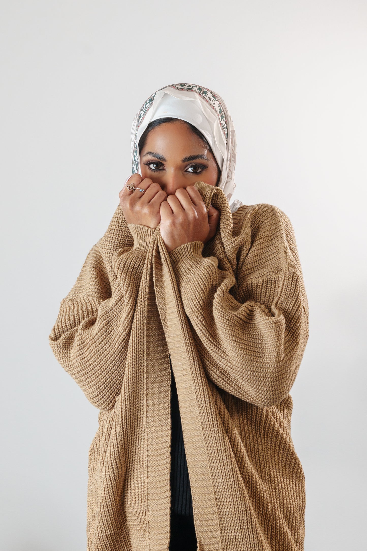 Long cardigan with pockets