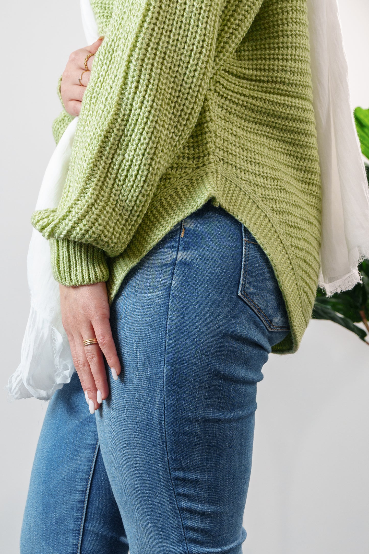 light Weight sweater