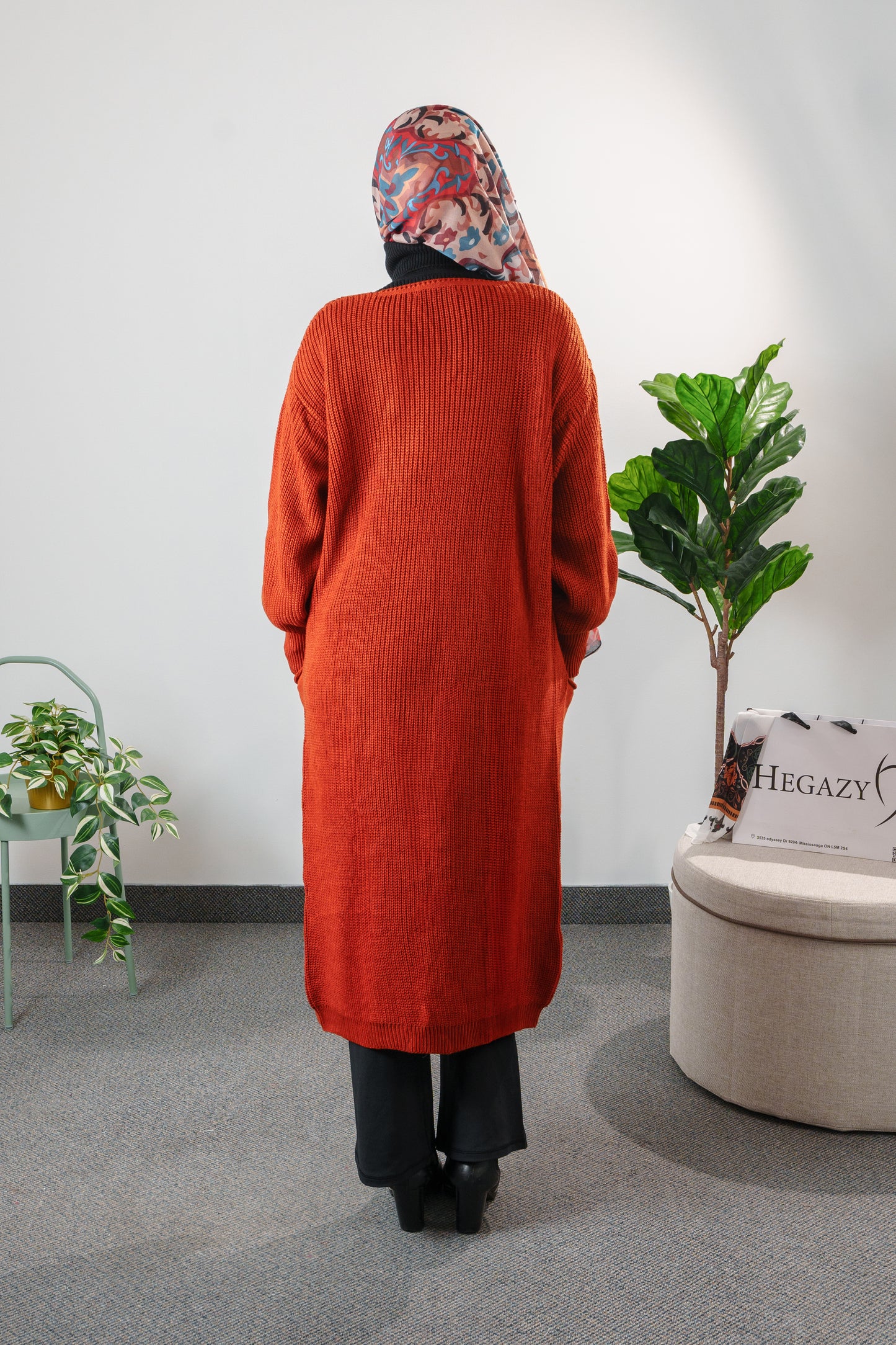 Long cardigan with pockets
