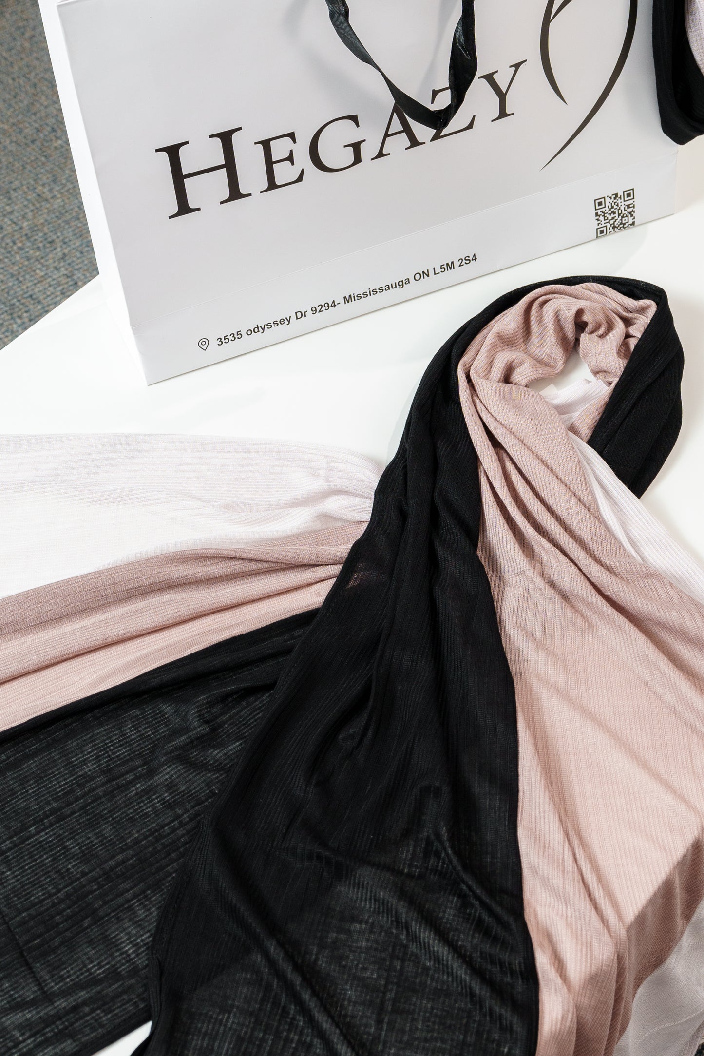 multicolor kuwaiti scarf