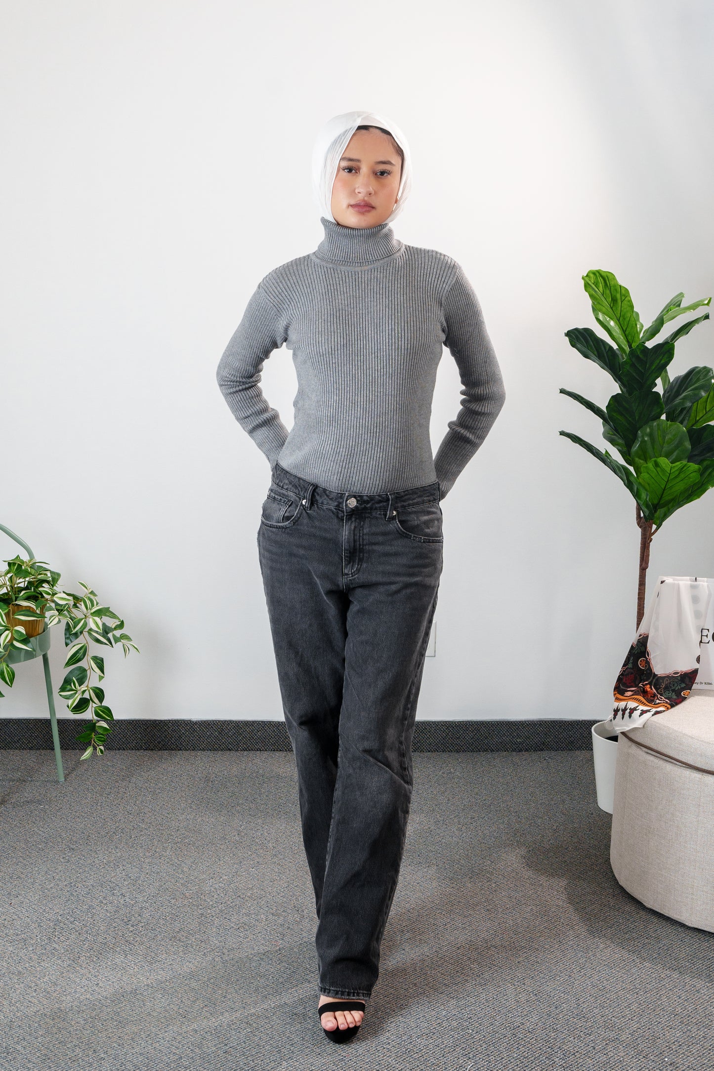 Pull uni à col roulé