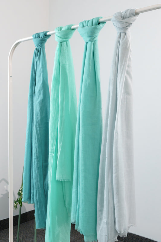 Women's Aqua Breeze Shash Scarf