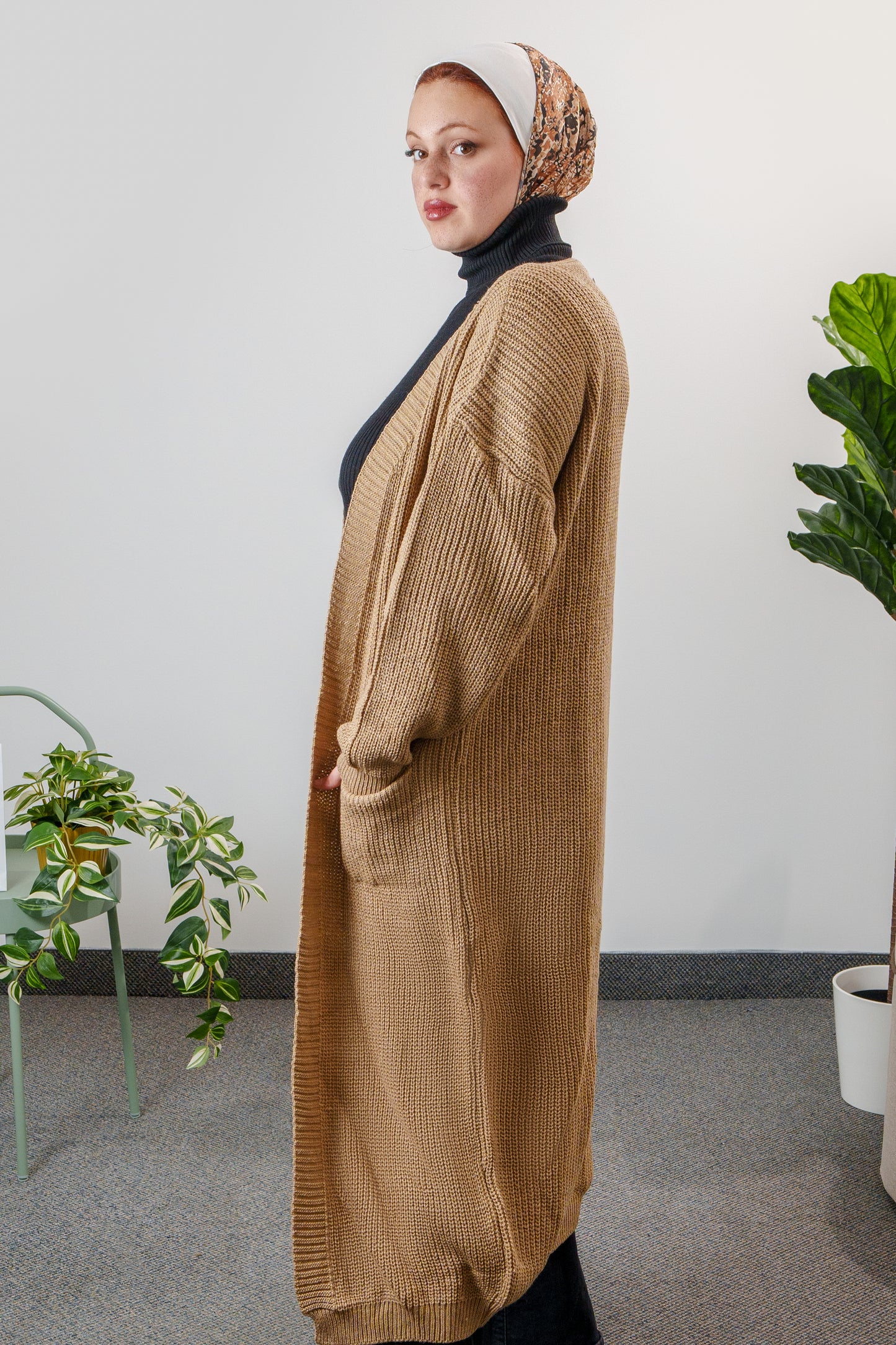 Long cardigan with pockets