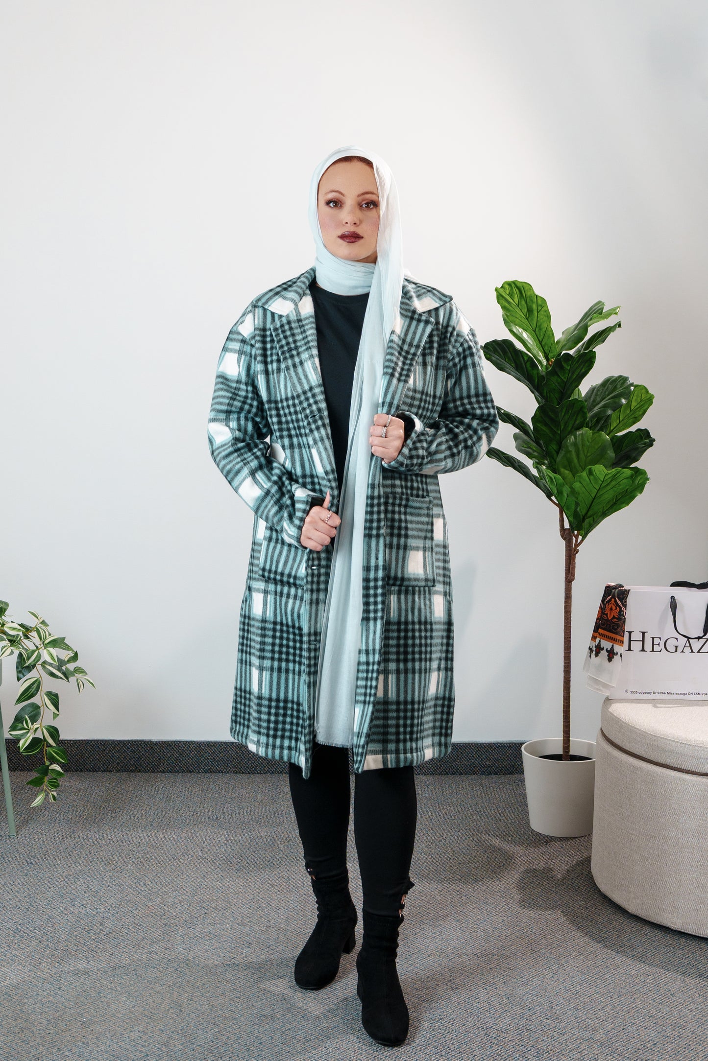 Women's Plaid Long Coat - Cozy Chic