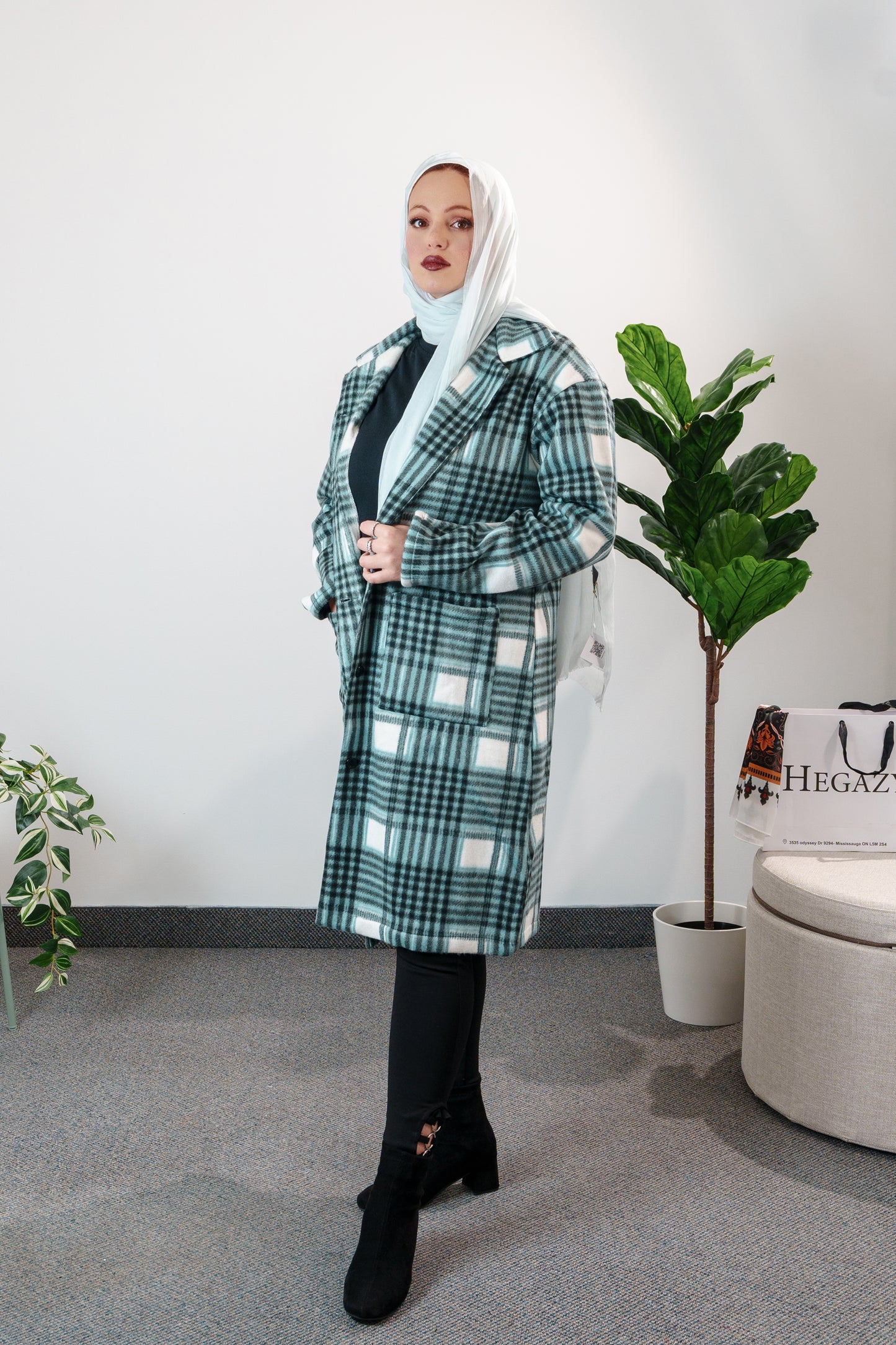 Women's Plaid Long Coat - Cozy Chic