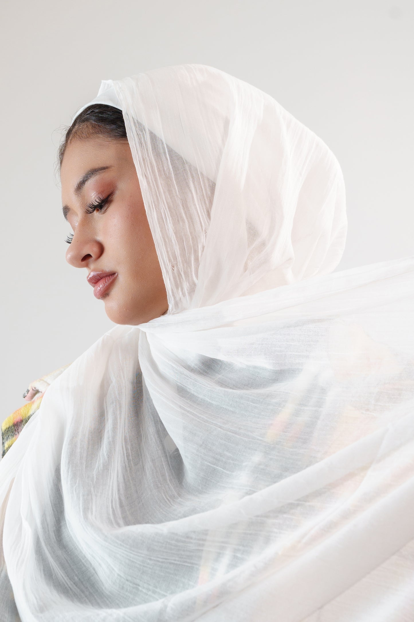 Women's Classic Neutral Shash Scarf