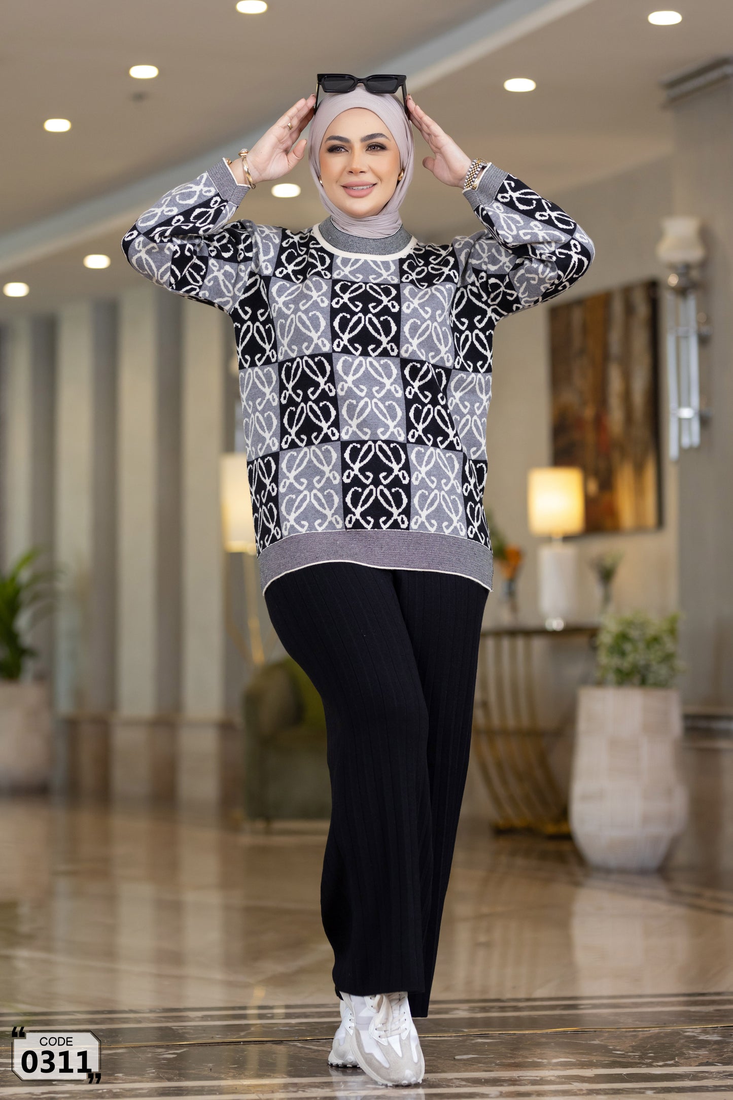 Checkerboard heart pattern sweater set