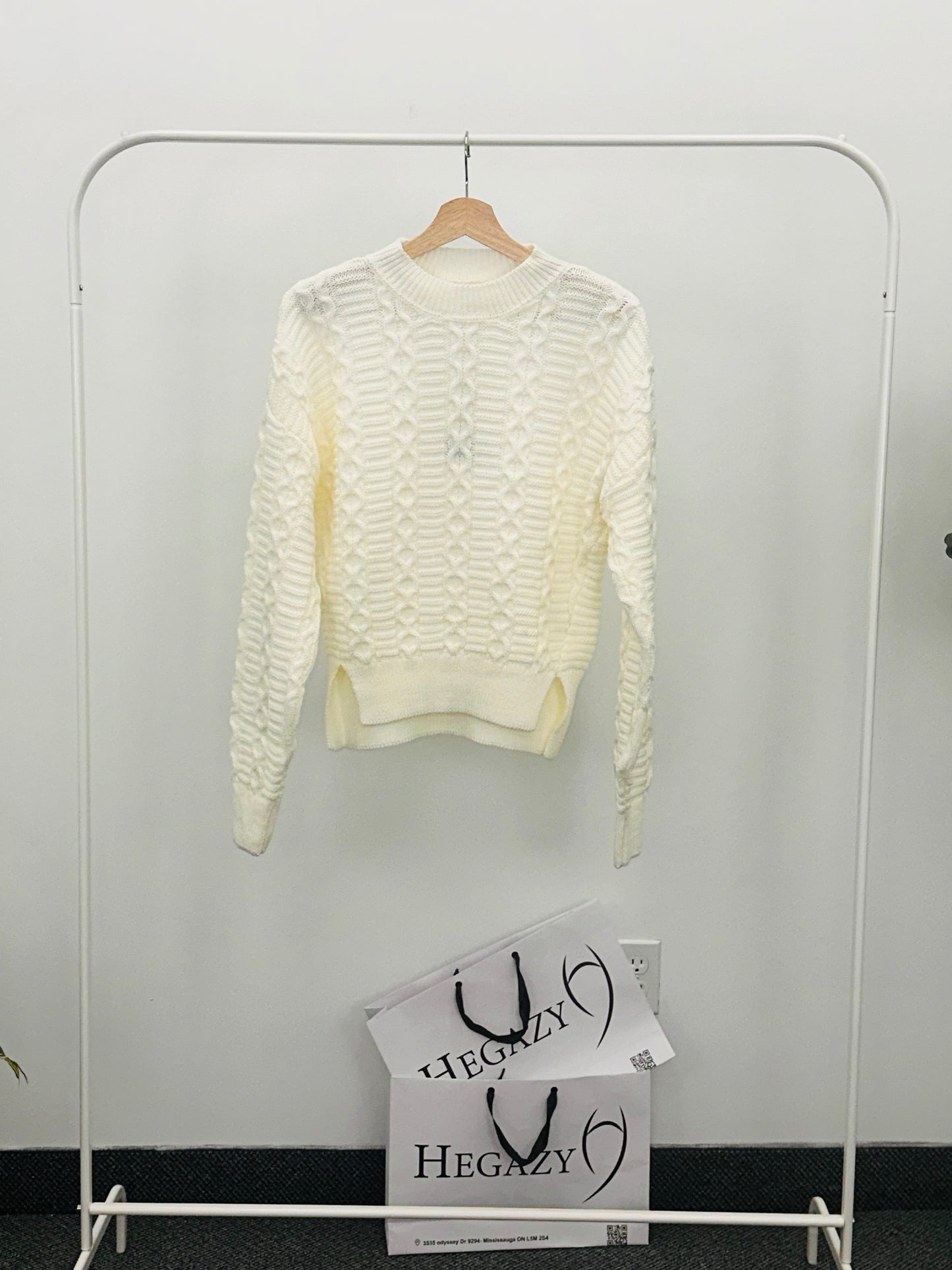 Pullover 233004 knitwear