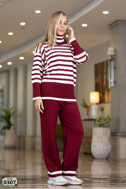 Colored striped turtleneck Knit set