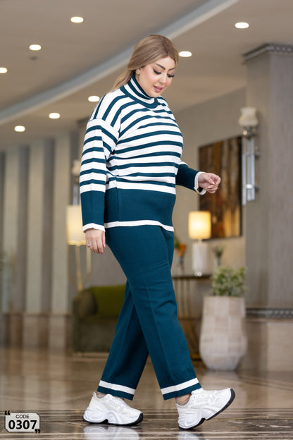 Colored striped turtleneck Knit set