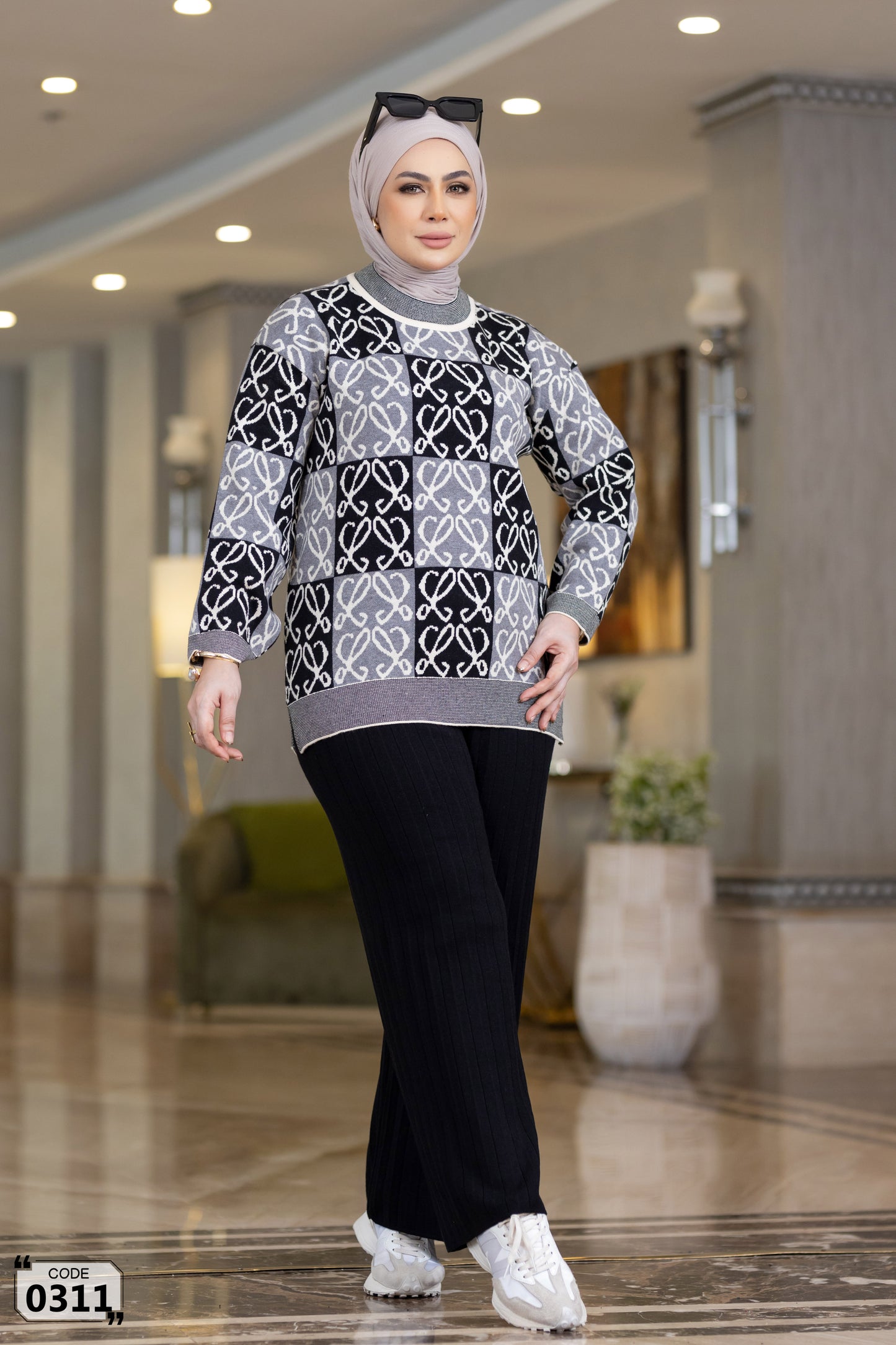 Checkerboard heart pattern sweater set