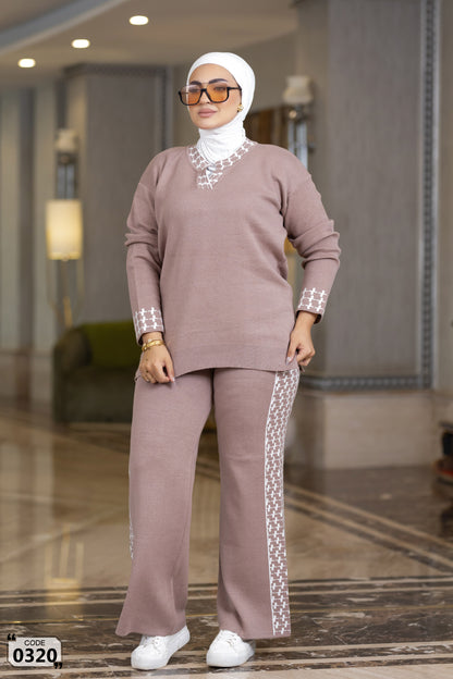 Elegant Pattern Lounge Set