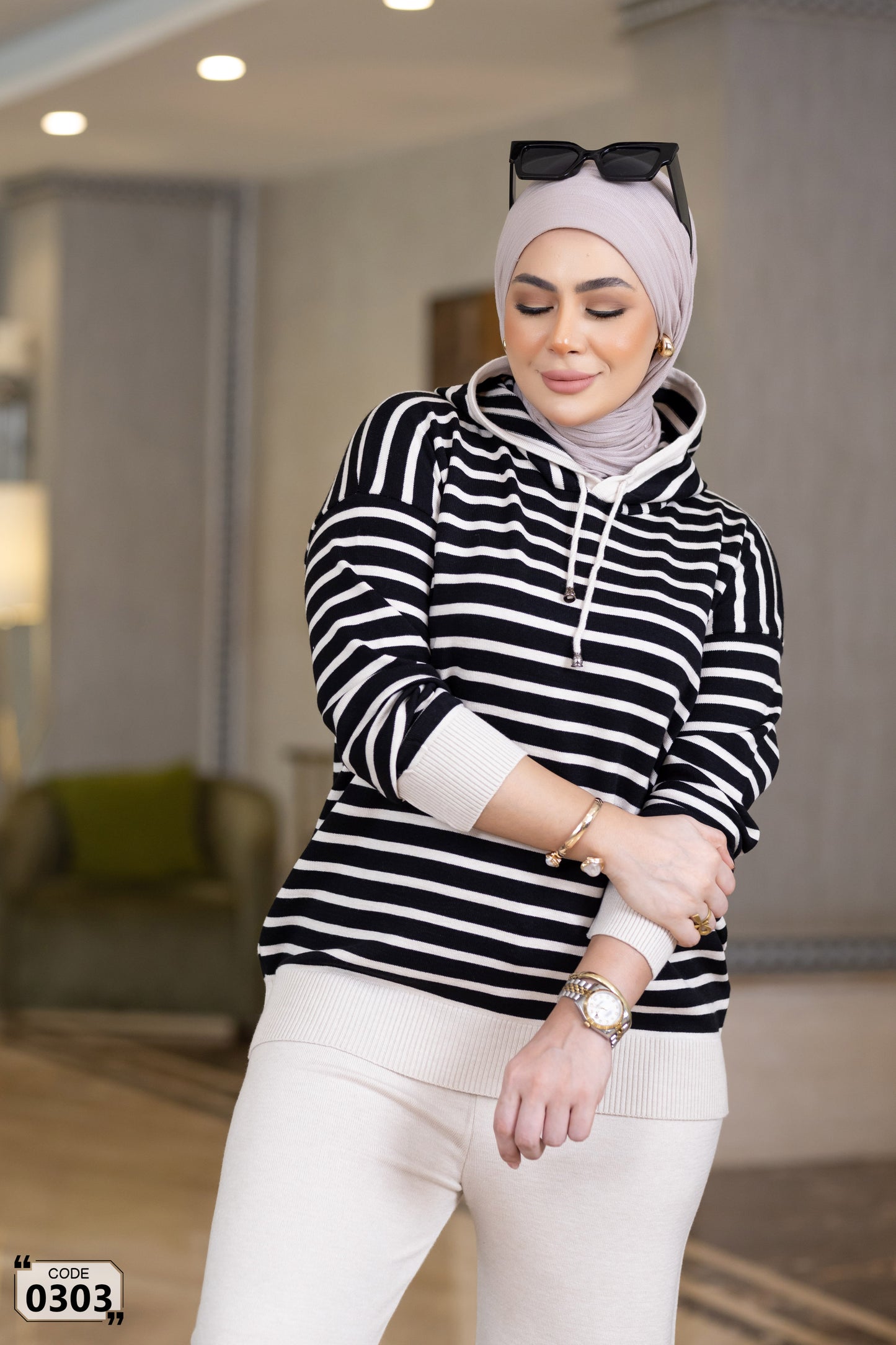 Striped hoddied Set