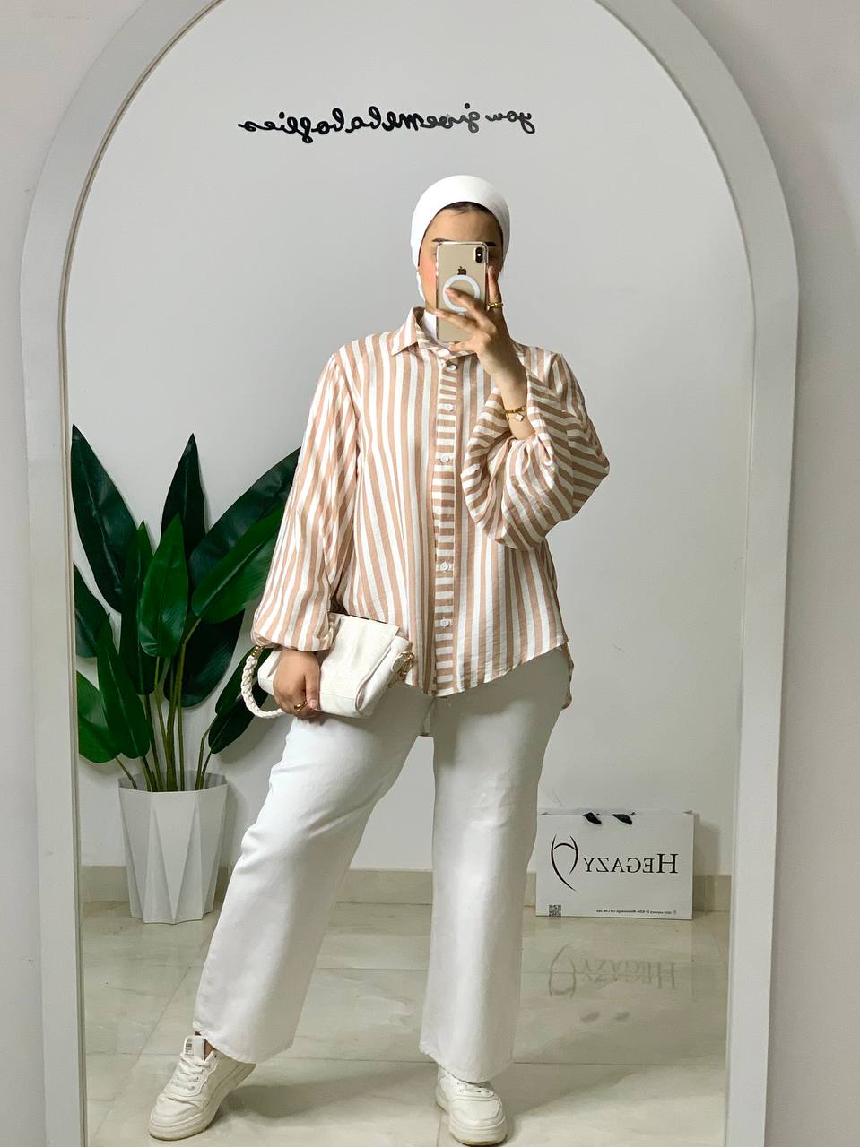 Striped Shirt with blown sleeves