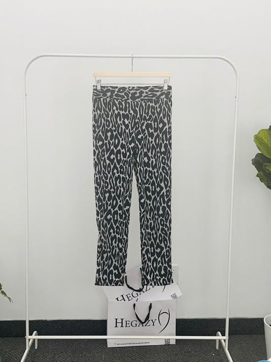 Pants different shapes skinny n103