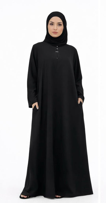 Abaya with hooked buttons